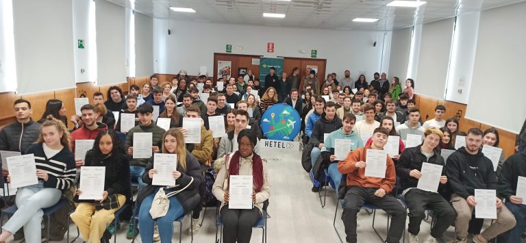 Firma del convenio de colaboración HETEL – Rural Kutxa