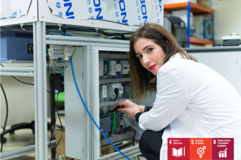 La mayor tasa de empleo en mujeres que realizan FP en HETEL está en los ciclos industriales